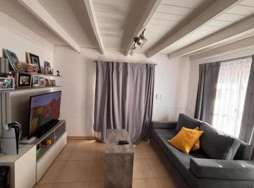 Casa · 150m² · 4 Ambientes · 3 Cocheras · Venta Casa Tipo Duplex Club de Campo Las Acacias La Reja
