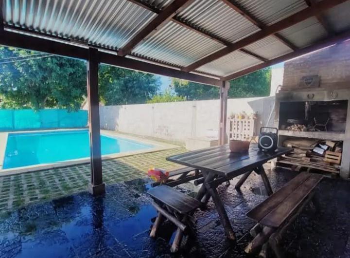 Casa · 600m² · 4 Ambientes