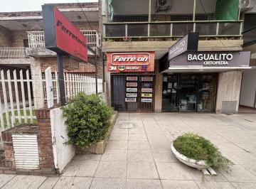 Local comercial · 41m² · Local en Venta en Villa Ballester - 41 m² - Sobre Calle Principal