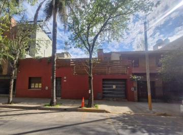 Casa de 4 ambientes, San Isidro · Excelente Propiedad Proximo a Av 3/4 Dorm. - Ideal Varios Rubros