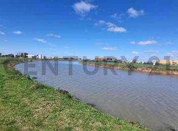 Oficina comercial · 800m² · Lote Santa Clara Al Sur