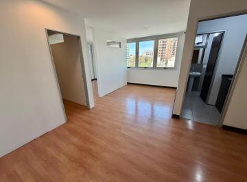 Oficina comercial · 40m² · 3 Ambientes · 1 Cochera · Openhouse Alquila Hermosa Oficina en Pleno Centro