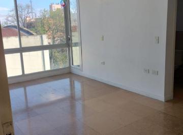 Departamento de 3 ambientes, La Matanza · Piso de Categoria 3 Amb. con Cochera
