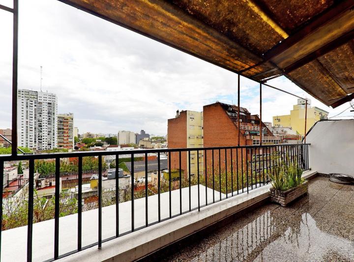 Venta Dpto 3 Amb con Balcon Luminoso Floresta
