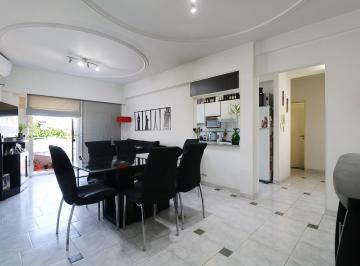 Departamento · 53m² · 2 Ambientes · Venta Depto 2 Amb. C/ Terraza Propia en Floresta