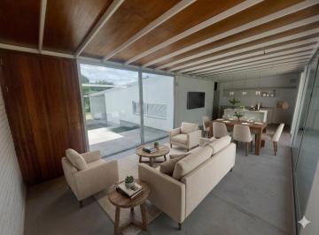 Casa · 80m² · 4 Ambientes · 2 Cocheras · Villa Catalina, Casa Apto Credito en Venta
