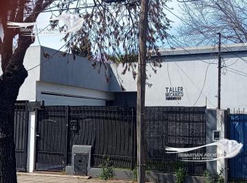 Casa · 120m² · 3 Ambientes · 1 Cochera · Casa con Gran Terreno y Excelente Potencial – Ituzaingó Sur