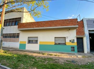 Casa · 287m² · 4 Ambientes · Venta en Block Gregorio de Laferrere