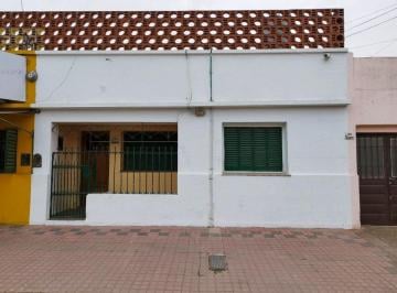 Casa de 6 ambientes, Córdoba · Alquilo Casa 3 Dorm 2 Baños Barrio Rivadavia