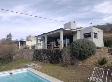 Casa · 180m² · 3 Ambientes · Dos Casas en San Antonio de Arredondo con Pileta