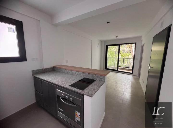 Departamento en Alquiler 2 Ambientes en Colegiales