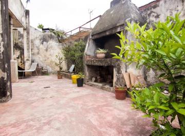 Casa · 155m² · 4 Ambientes · 1 Cochera · Venta Casa 4 Ambientes con Patio en San Justo