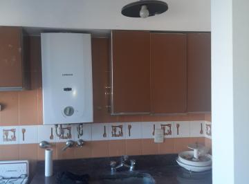 Departamento en Alquiler de 4 ambientes Centro · Dueño Alquila Excelente Departamento un Dormitorio en Mitre y Rioja