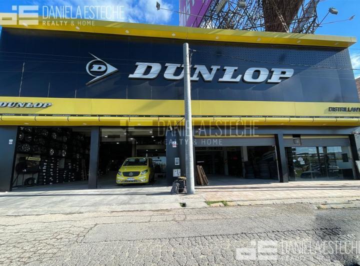 Local comercial · 465m²
