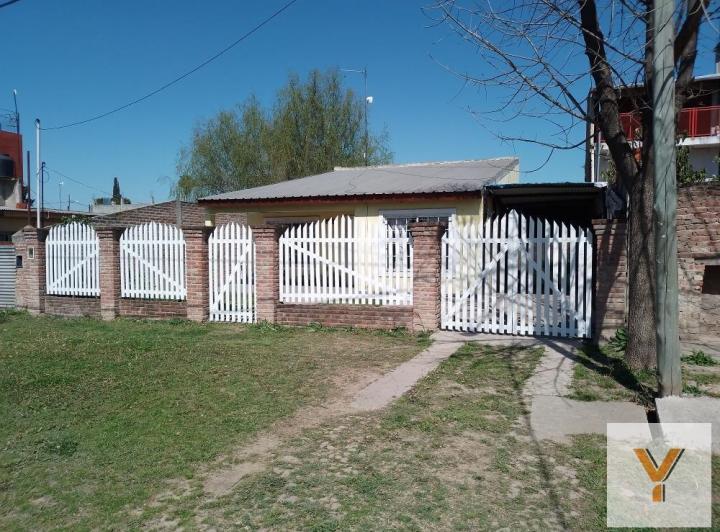 Casa · 170m² · 4 Ambientes · 1 Cochera