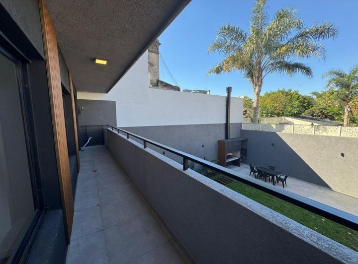 Departamento · 75m² · 4 Ambientes