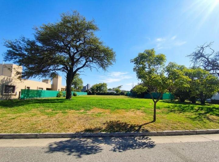 Terreno · 1500m²