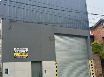Local comercial de 1 ambiente, General San Martín · Amplio Galpón en Alquiler en San Andres + 400 m