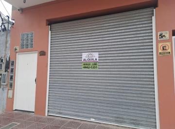 Local comercial · 60m² · 1 Ambiente · La Tablada - Alquiler - Local