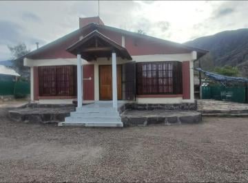 Casa de 5 ambientes, El Challao · Casa en El Piedemonte