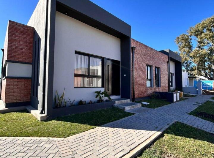 PH · 130m² · 4 Ambientes · 1 Cochera