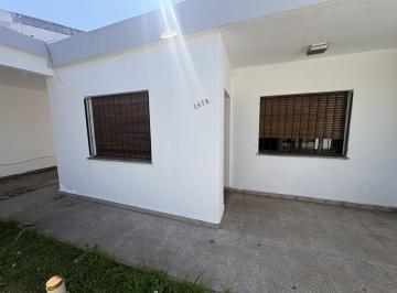 Casa · 75m² · 3 Ambientes · 1 Cochera · Casa 3 Amb Compartida en Parque San Martín - Merlo