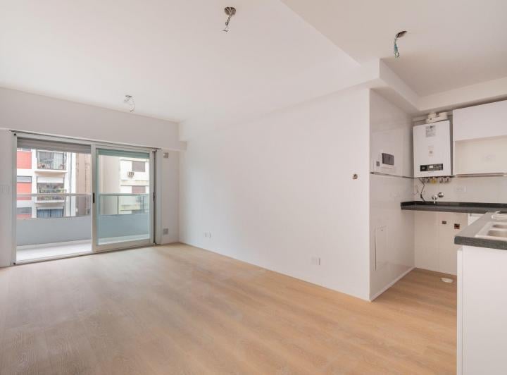 Alq. Dto 2 Amb C/balcon Pileta y Garaje 47 m&sup2;