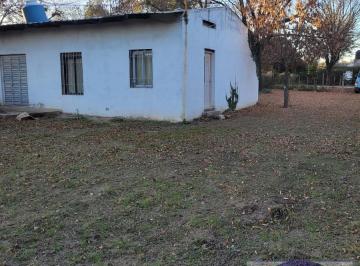 Casa · 100m² · 2 Dormitorios · Alquilo Casa con Pileta en Tanti con 2000 m² Dos Dor a m de R38