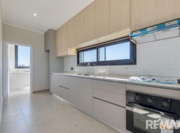 Casa · 160m² · 4 Ambientes · 2 Cocheras · Venta Casa 4 Amb a Estrenar B° Nortes del Pilar.