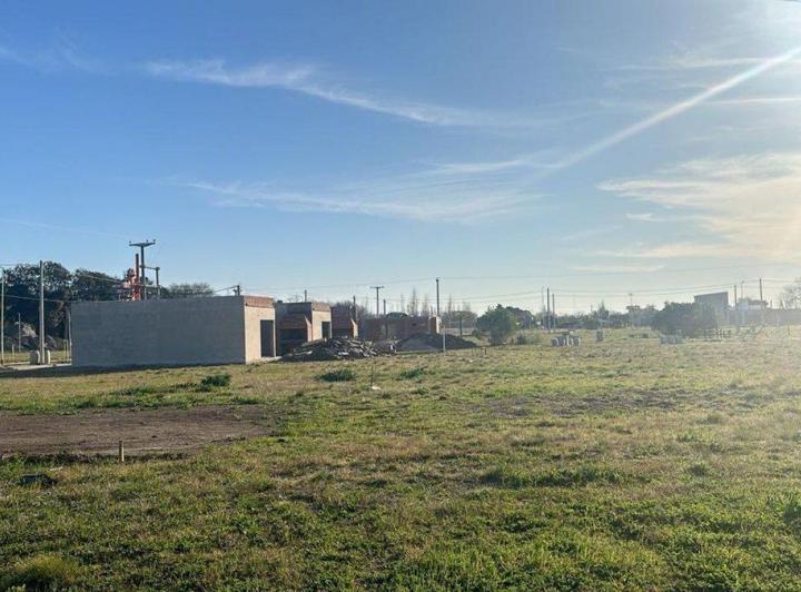 Terreno · 300m²
