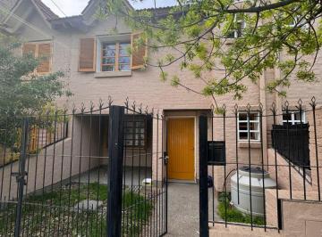 Departamento de 5 ambientes, Cipolletti · Duplex con 3 Dorm. en Alquiler en Barrio Flamingo