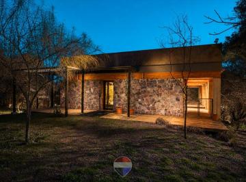 Casa · 250m² · 7 Ambientes · 2 Cocheras · Venta Casa 3 Dorm C/ Pileta, Rio Ceballos, Cba