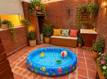 PH de 2 ambientes, Colegiales · 2 Amb PH con Patio. a Reciclar. Excelente Ubicacion