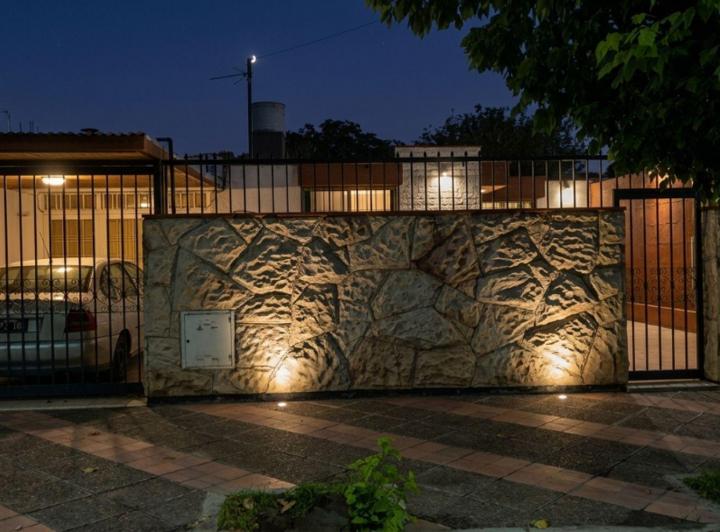 Casa · 95m² · 5 Ambientes · 1 Cochera