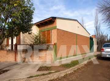 Casa · 59m² · 6 Ambientes · 1 Cochera · Casa en Venta Villa Regina Barrio Cgt