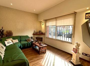 PH · 66m² · 3 Ambientes · 1 Cochera · Venta PH 3 Ambientes Ramos Mejia con Cochera