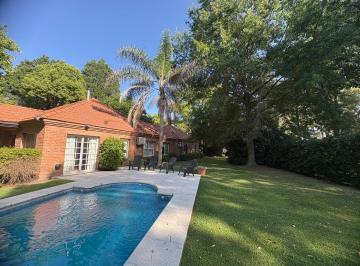 Casa · 145m² · 4 Ambientes · 3 Cocheras · Casa en Alquiler Cardales