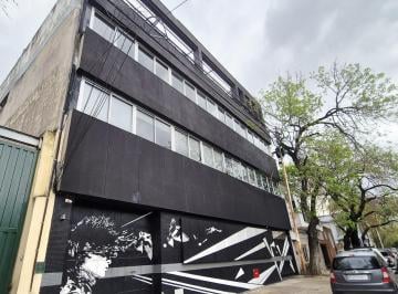 Oficina comercial · 1400m² · 22 Ambientes · 3 Cocheras · Edificio Corporativo en Bloque Oficinas Villa Crespo 1400 m² con Cocheras