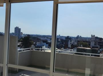 Departamento en Alquiler de 2 ambientes · Unico Semipiso 2 Ambientes Dormitorio en Suite y Balcon Terraza, Vistas Espectac