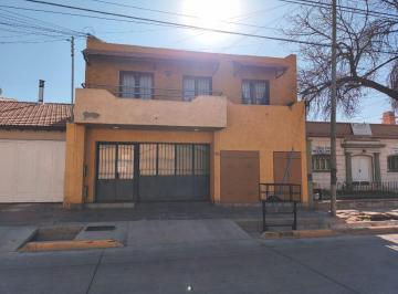 Departamento de 2 ambientes, San José · Departamento Calle Saavedra m Costanera