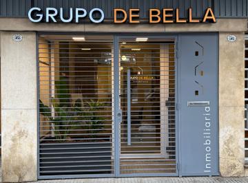 Local comercial , Caballito · Hermosa Oficina Comercial Sobre Boulevard de Av Honorio Pueyrredón.