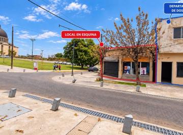 Local comercial · 73m² · Local + Dúplex en Venta | Costanera San Nicolas