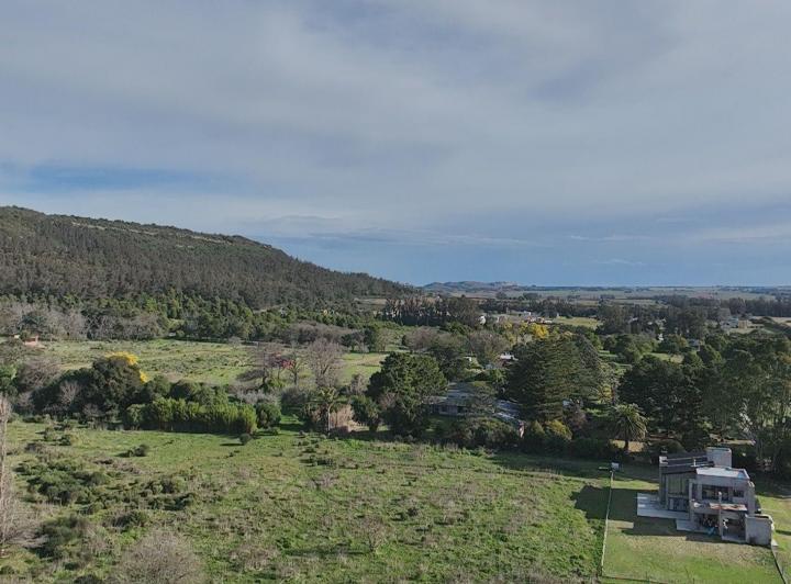 Terreno · 1301m²