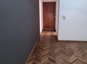 Departamento de 3 ambientes, Tres de Febrero · Departamento de 58 m² con 2 Dorm. en Alquiler en Ciudadela