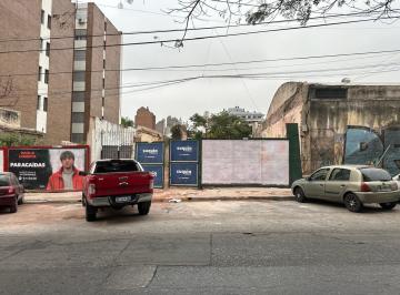 Terreno · 276m² · Terreno en Venta en Centro de Córdoba Capital en Corro Entre Bv. San Juan y Montevideo