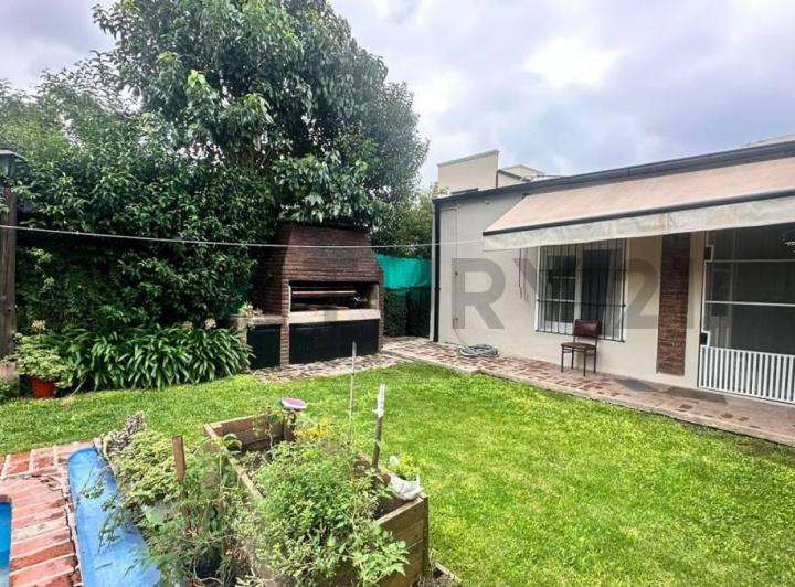 Casa · 134m² · 5 Ambientes · 1 Cochera