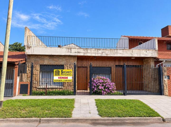 Casa · 120m² · 4 Ambientes · 1 Cochera