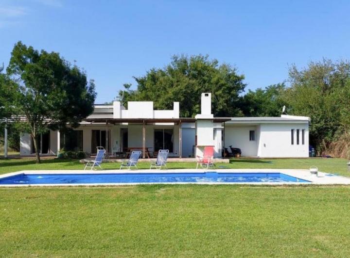 Casa · 170m² · 4 Ambientes