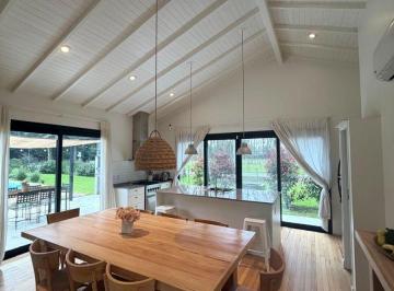 Casa de 4 ambientes, Brandsen · Excelente Propiedad en Estacia Las Malvinas II - Brandsen.