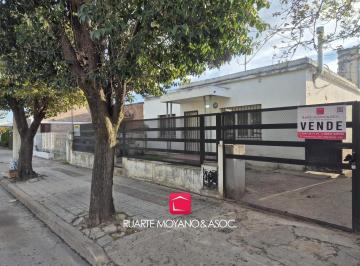 Casa · 456m² · 4 Ambientes · 1 Cochera · Venta | Casa de 2 Dorm. | 456 m² de Lote